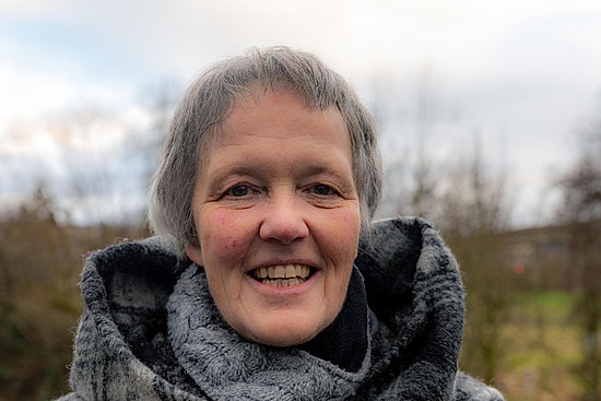 Gertrud Casel ist Ombudsfrau im Rahmen der Umsetzung der Safeguarding-Policy.
Sie ist Ansprechpartnerin, wenn Personen der Leitungsebene oder des Safeguarding-Kompetenzteams von AGIAMONDO in Verdachtsfälle involviert sind oder Betroffene Befürchtungen haben, dass diese Personen befangen sein könnten.